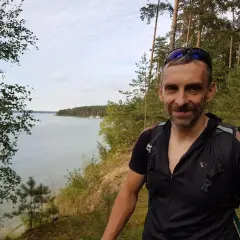 Rowerem wokół Zalewu Sulejowskiego: Kompletny przewodnik po trasie