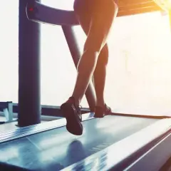 Rower czy marsz? Ekspert radzi, co wybrać na odchudzanie