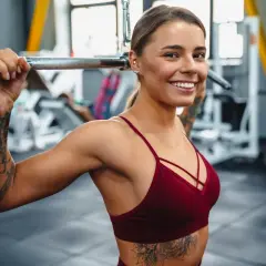 Trening po tatuażu: Kiedy bezpiecznie wrócić do aktywności?