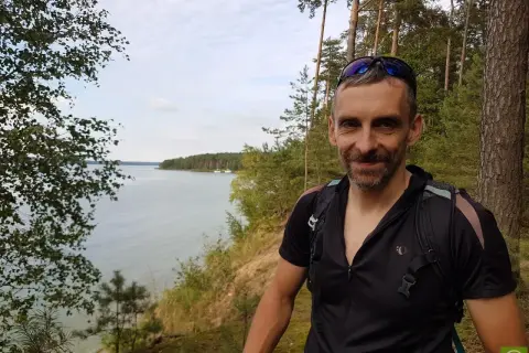 Rowerem wokół Zalewu Sulejowskiego: Kompletny przewodnik po trasie