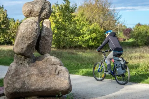 Wrocław na rowerze: 10+ tras, mapy, WRM i porady Fryderyka