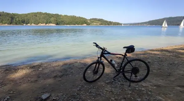 Rowerem po Solinie: Trasy, porady i e-bike dla każdego!
