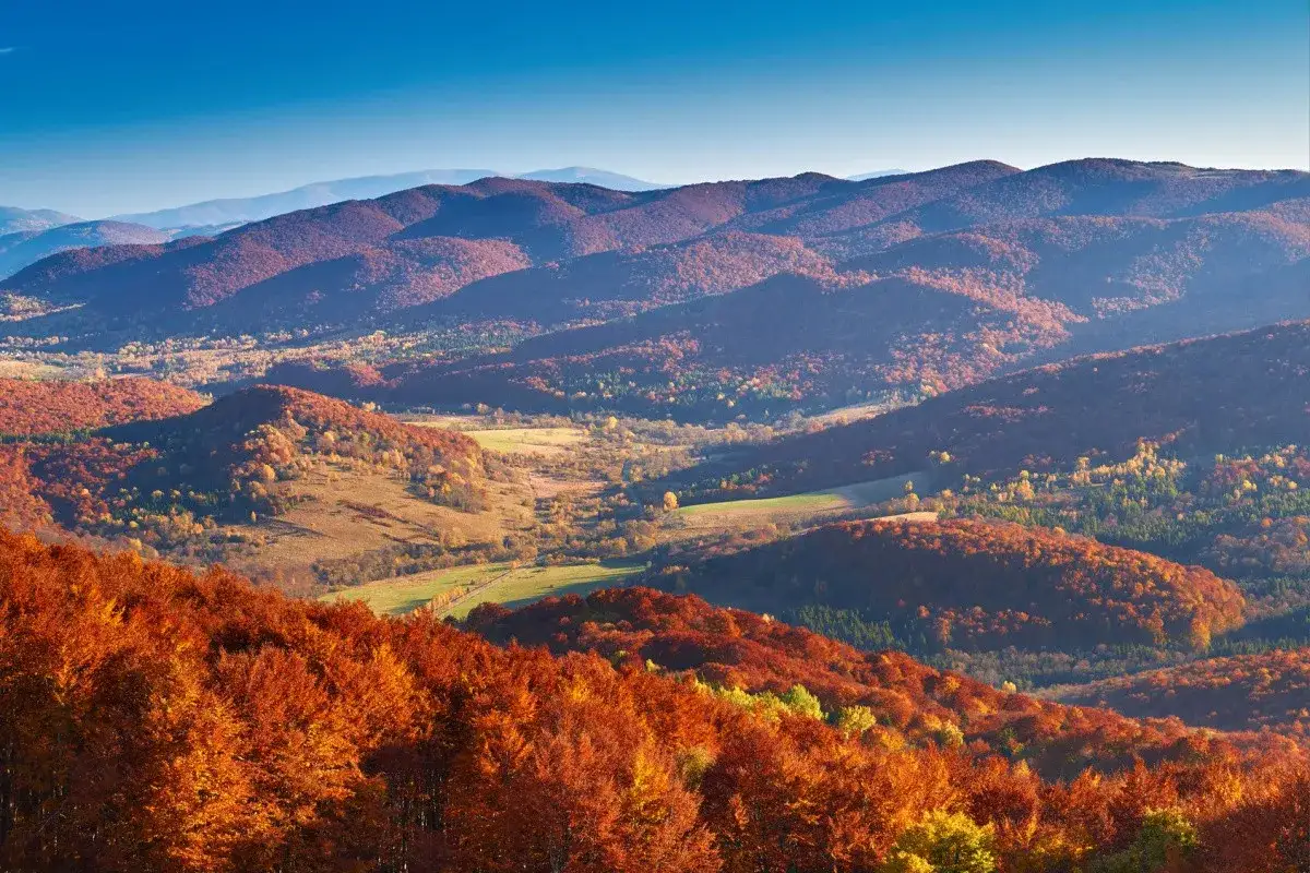 Bieszczady krajobrazy jesień