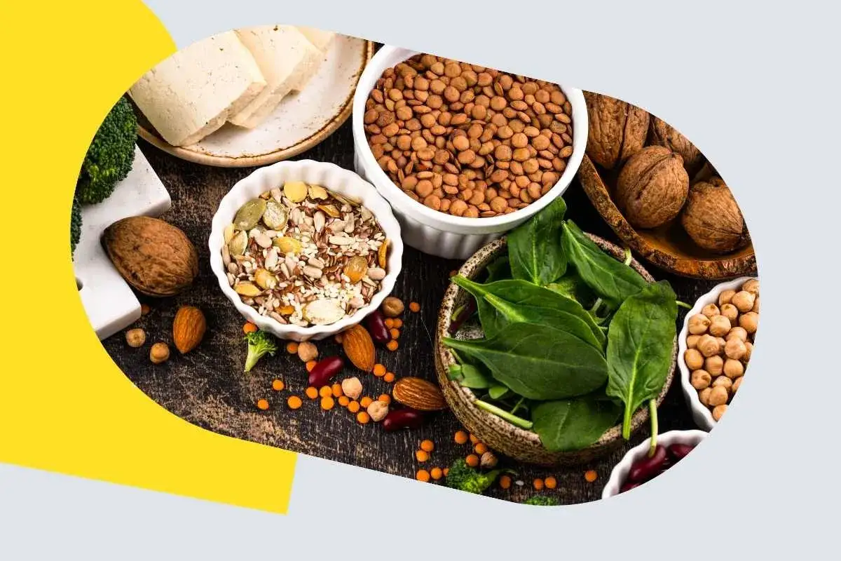 Tofu, soczewica, orzechy, szpinak i mieszanka nasion. Wiele z tych produktów zawiera treoninę, niezbędny aminokwas.